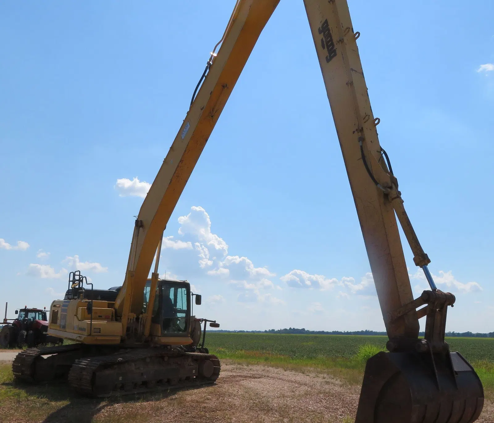 2016 Komatsu PC360LC-11