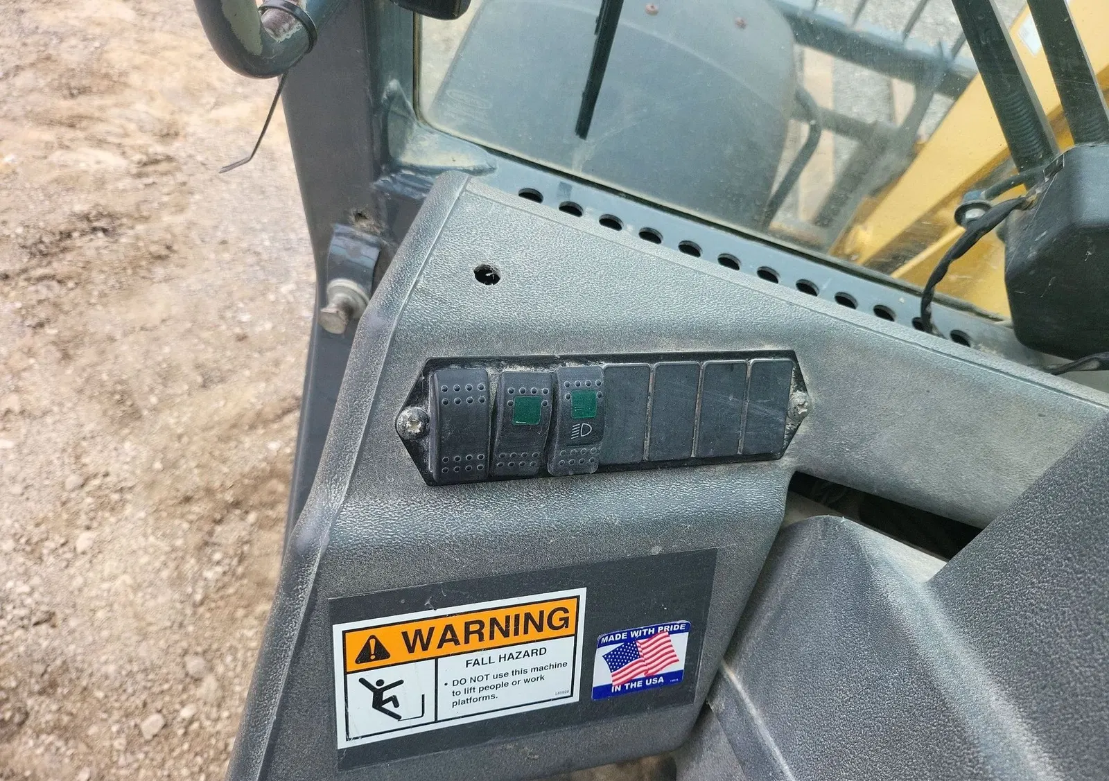 2017 Gehl DL1240