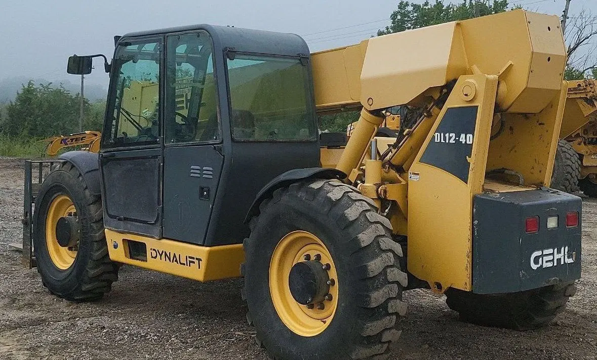 2017 Gehl DL1240