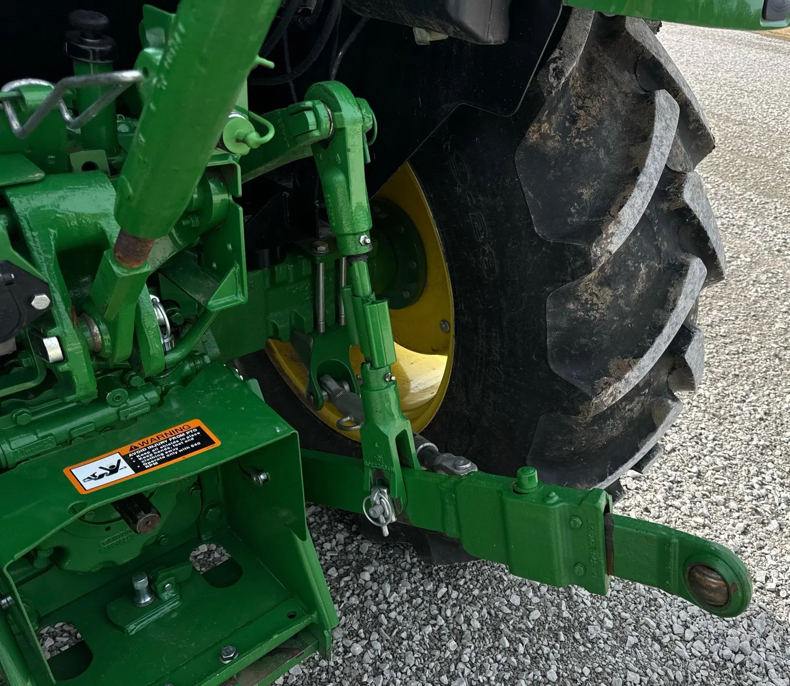 2022 John Deere 5075E