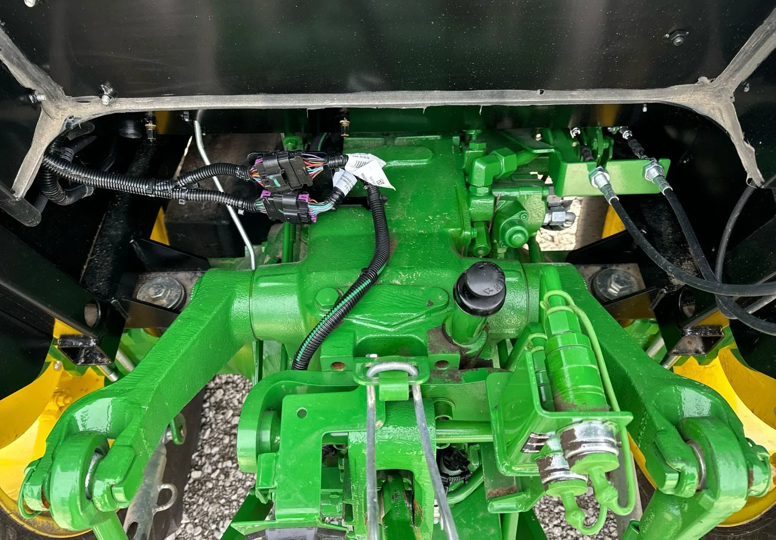 2022 John Deere 5075E