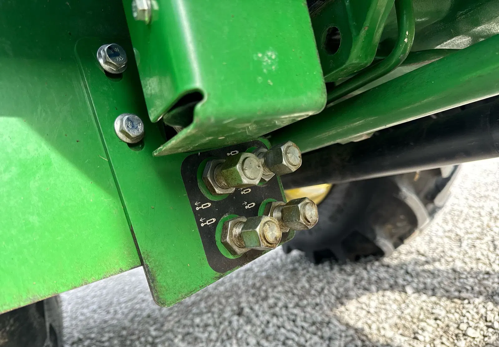 2022 John Deere 5075E
