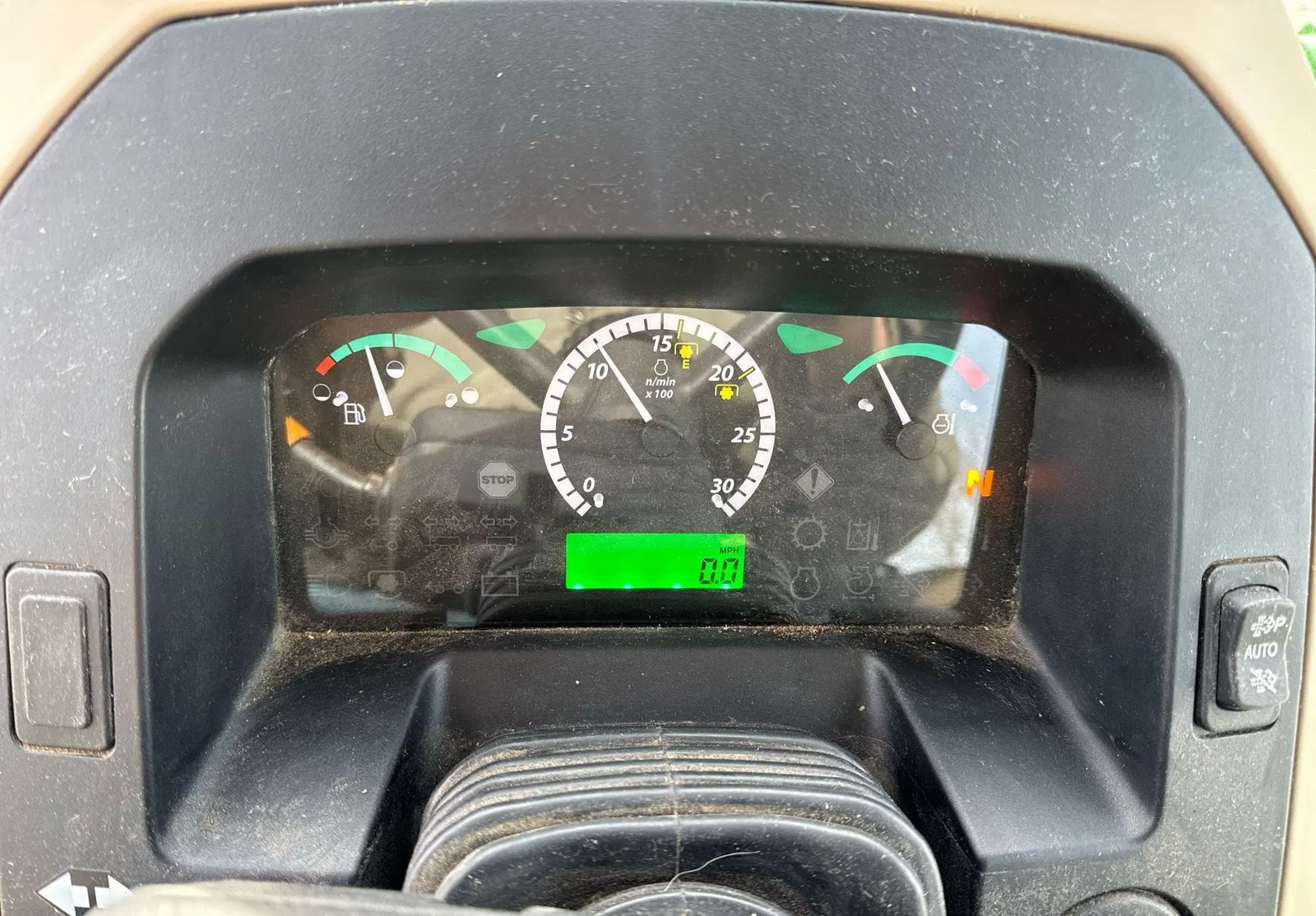 2022 John Deere 5075E