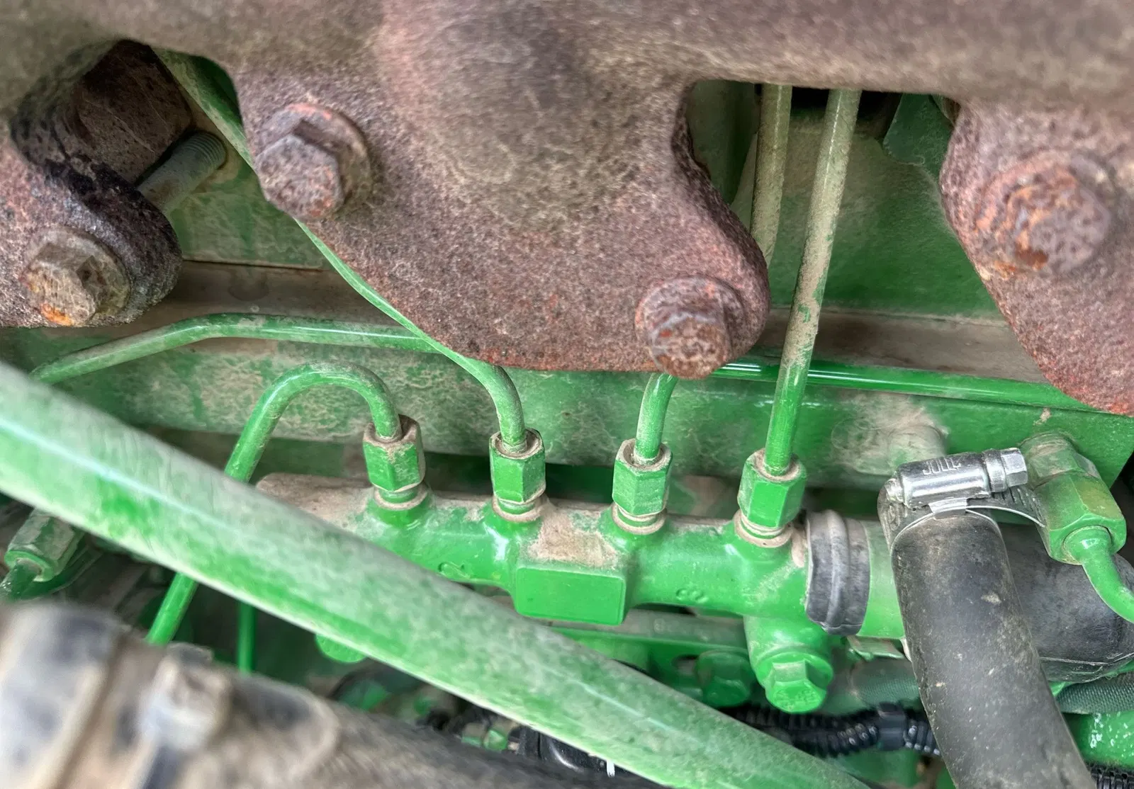 2022 John Deere 5075E
