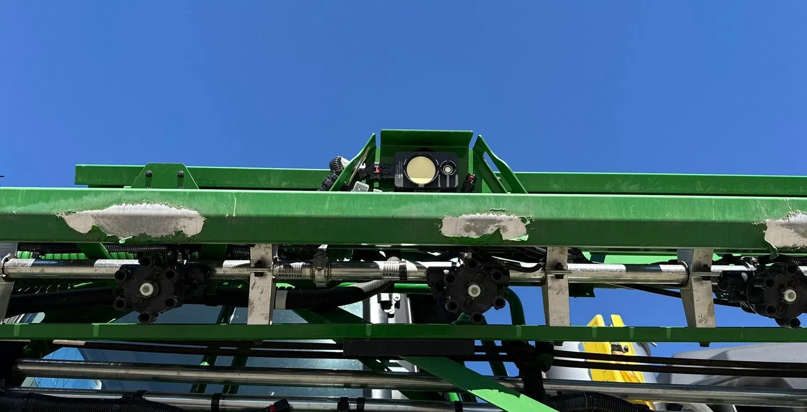 2025 John Deere 412R