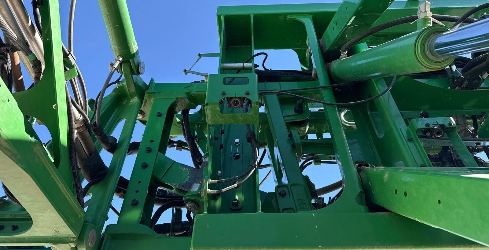 2025 John Deere 412R