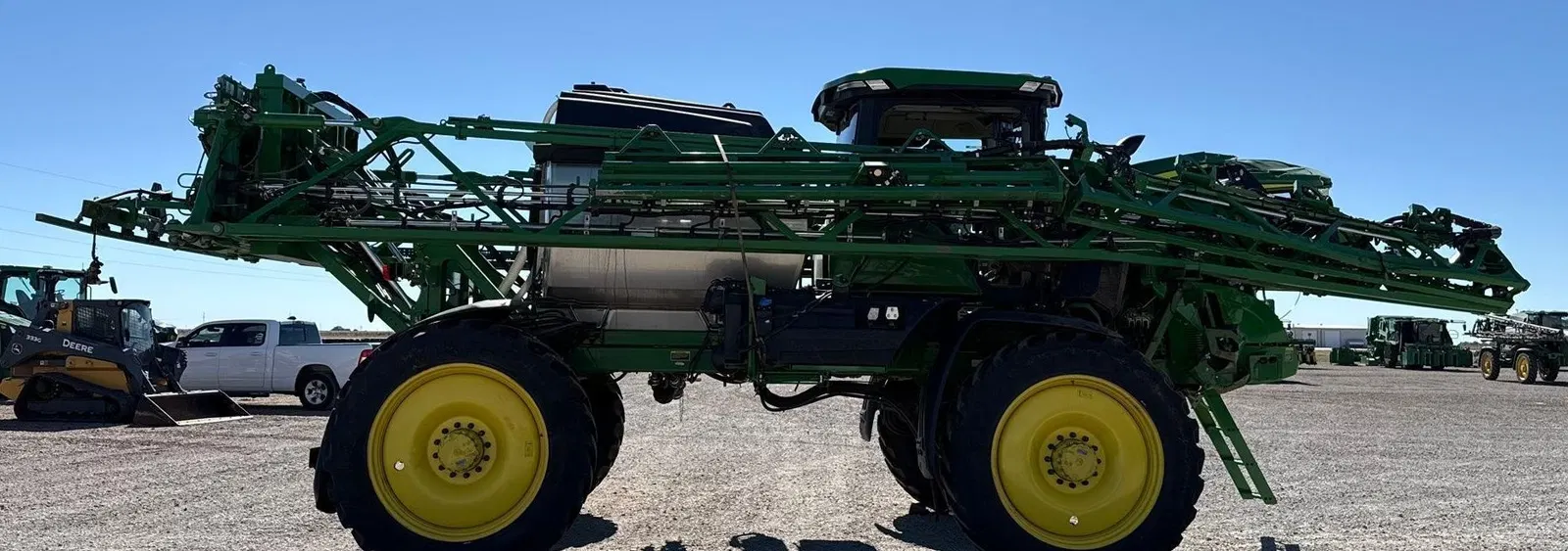 2025 John Deere 412R