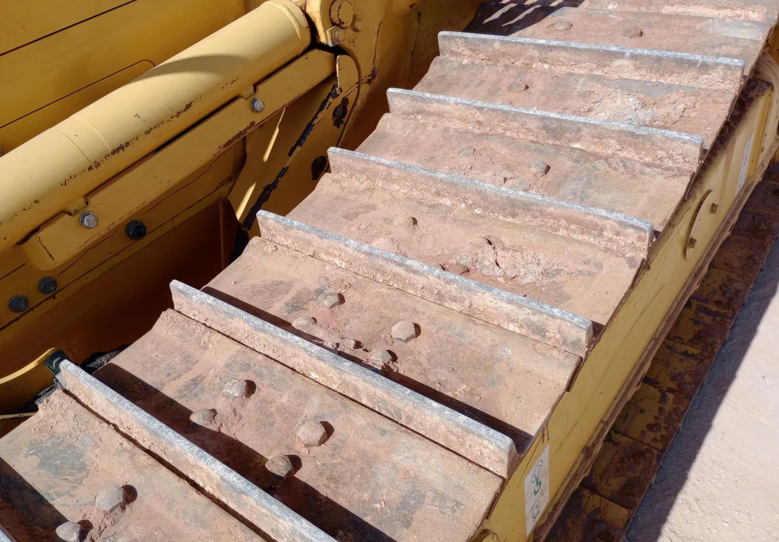 2023 Komatsu D39EX-24