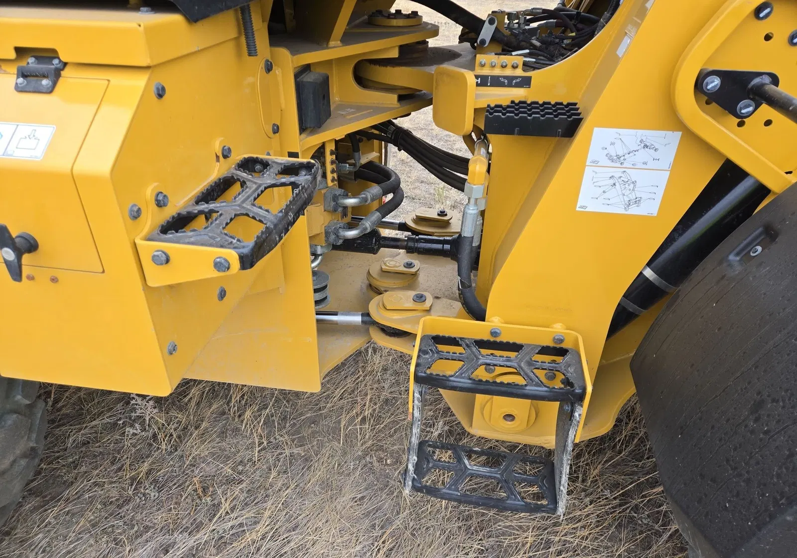 2023 Caterpillar 930M
