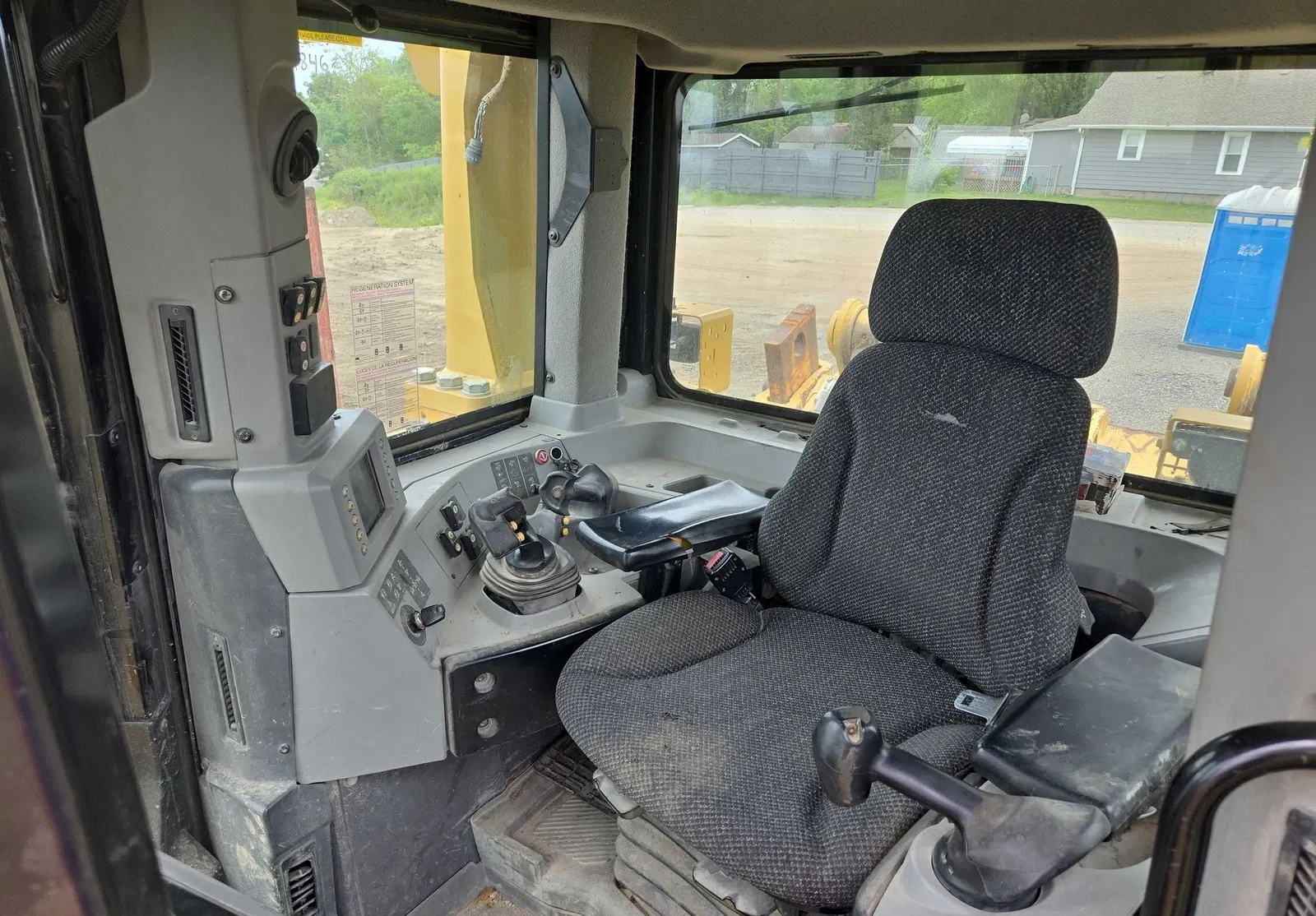 2011 Caterpillar D8T