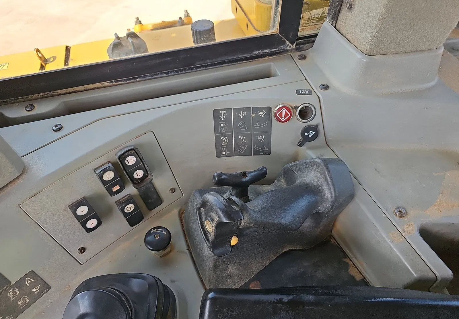 2012 Caterpillar D8T