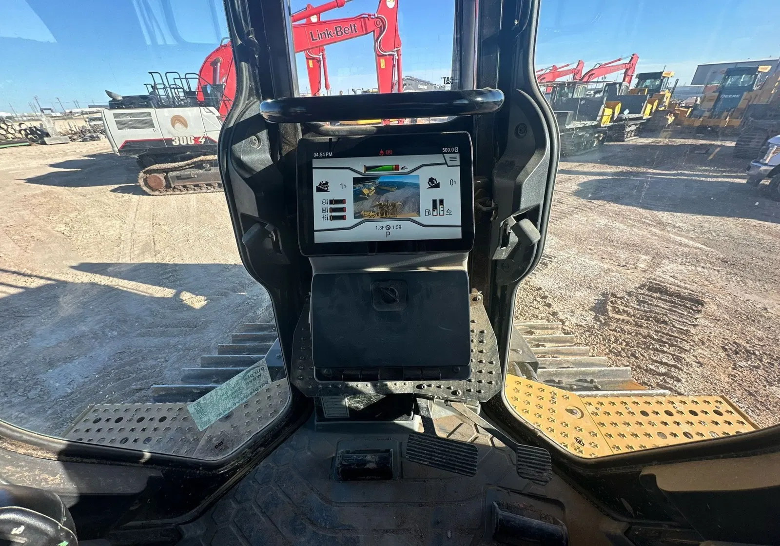 2022 Caterpillar D5