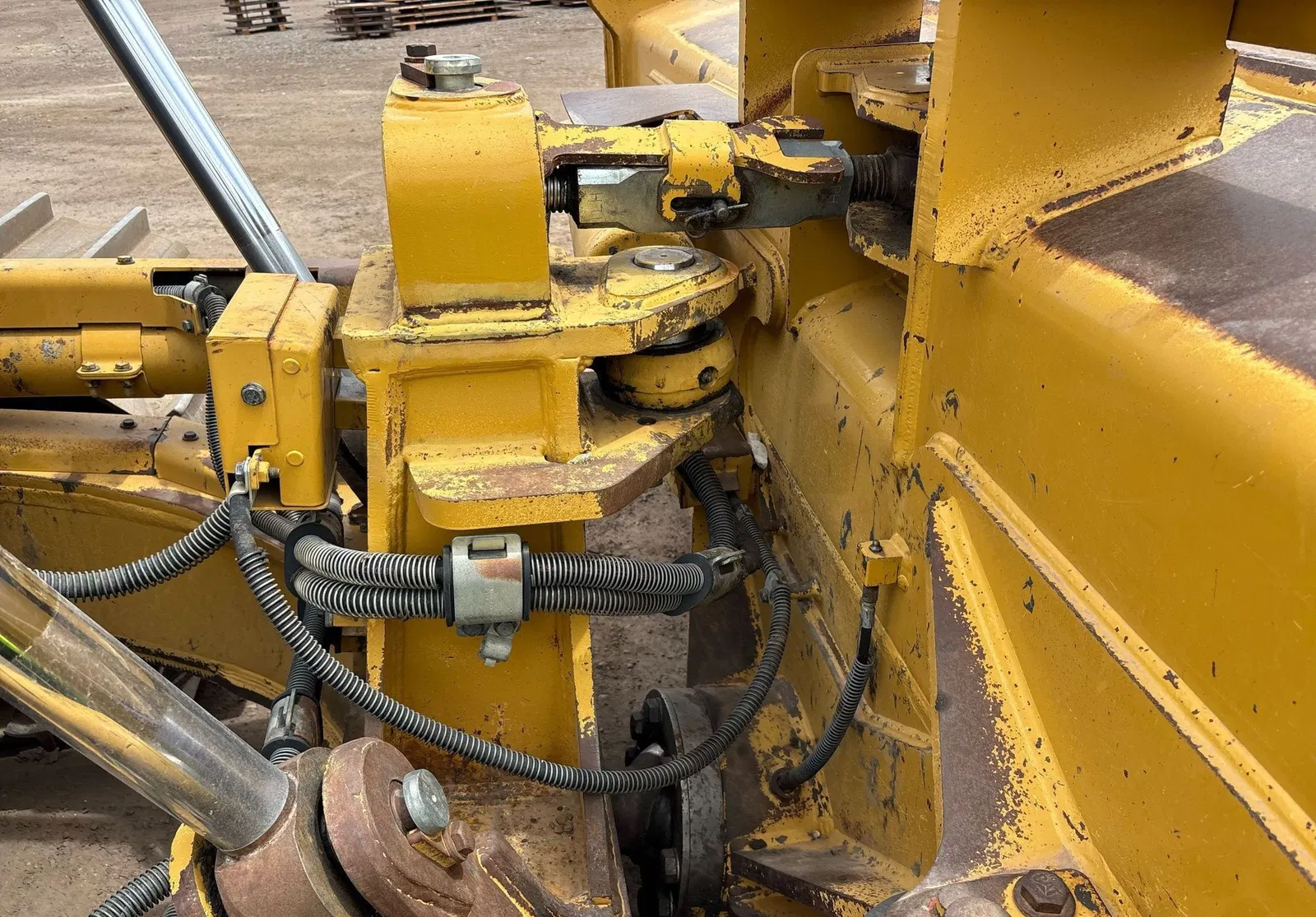 2017 Caterpillar D6T
