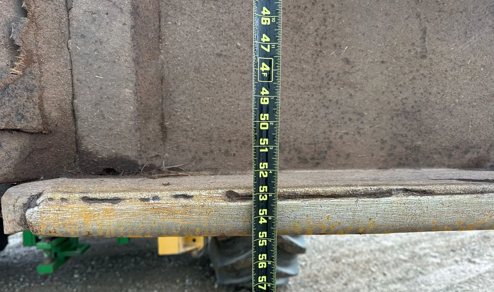 2017 John Deere 6110M