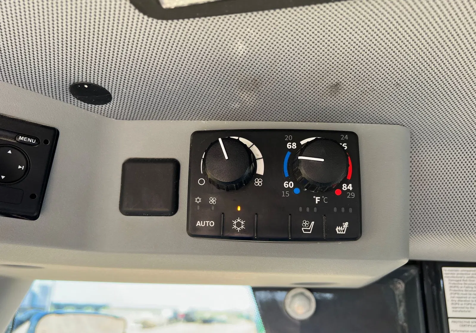 2021 John Deere 624