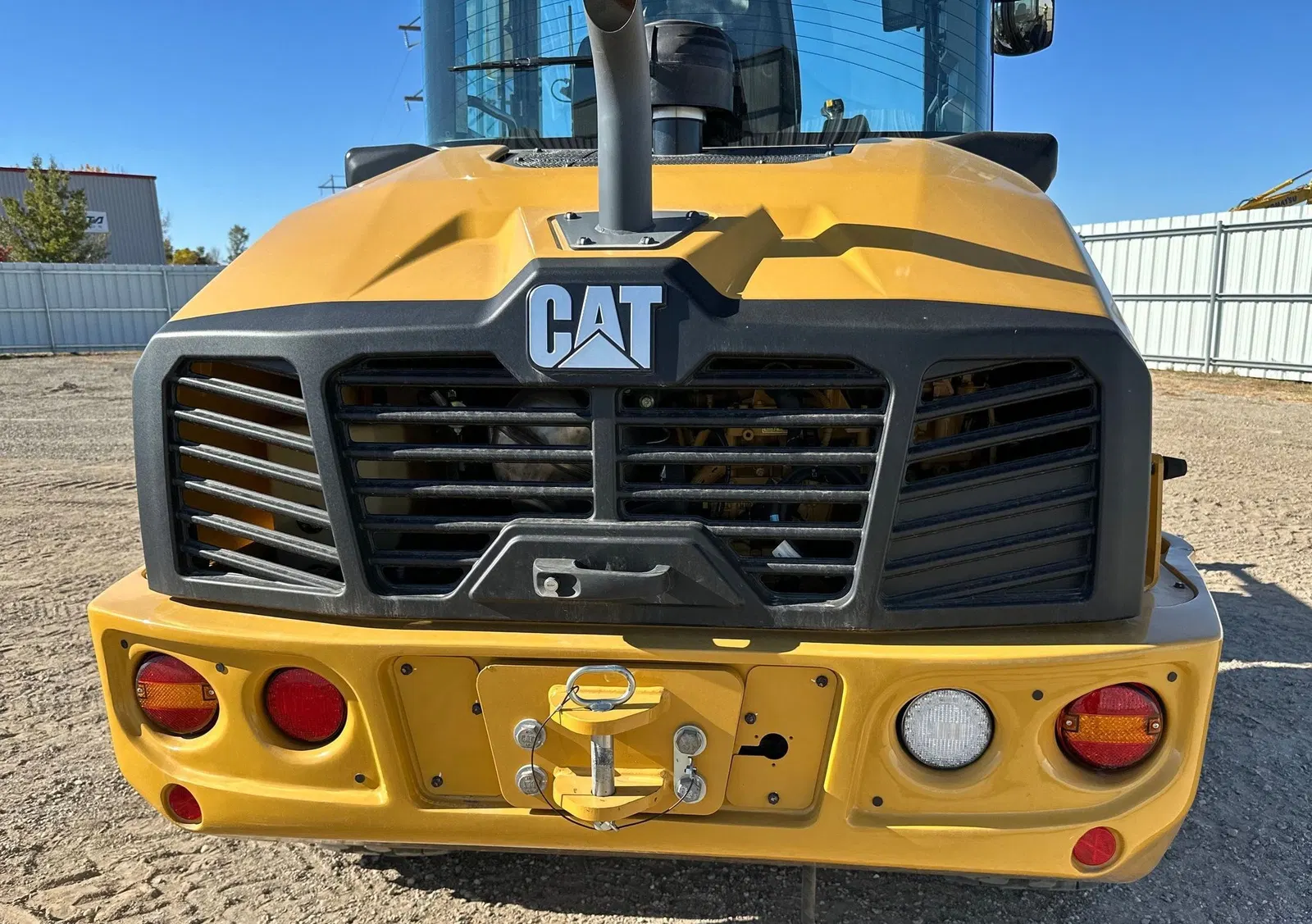 2023 Caterpillar 908