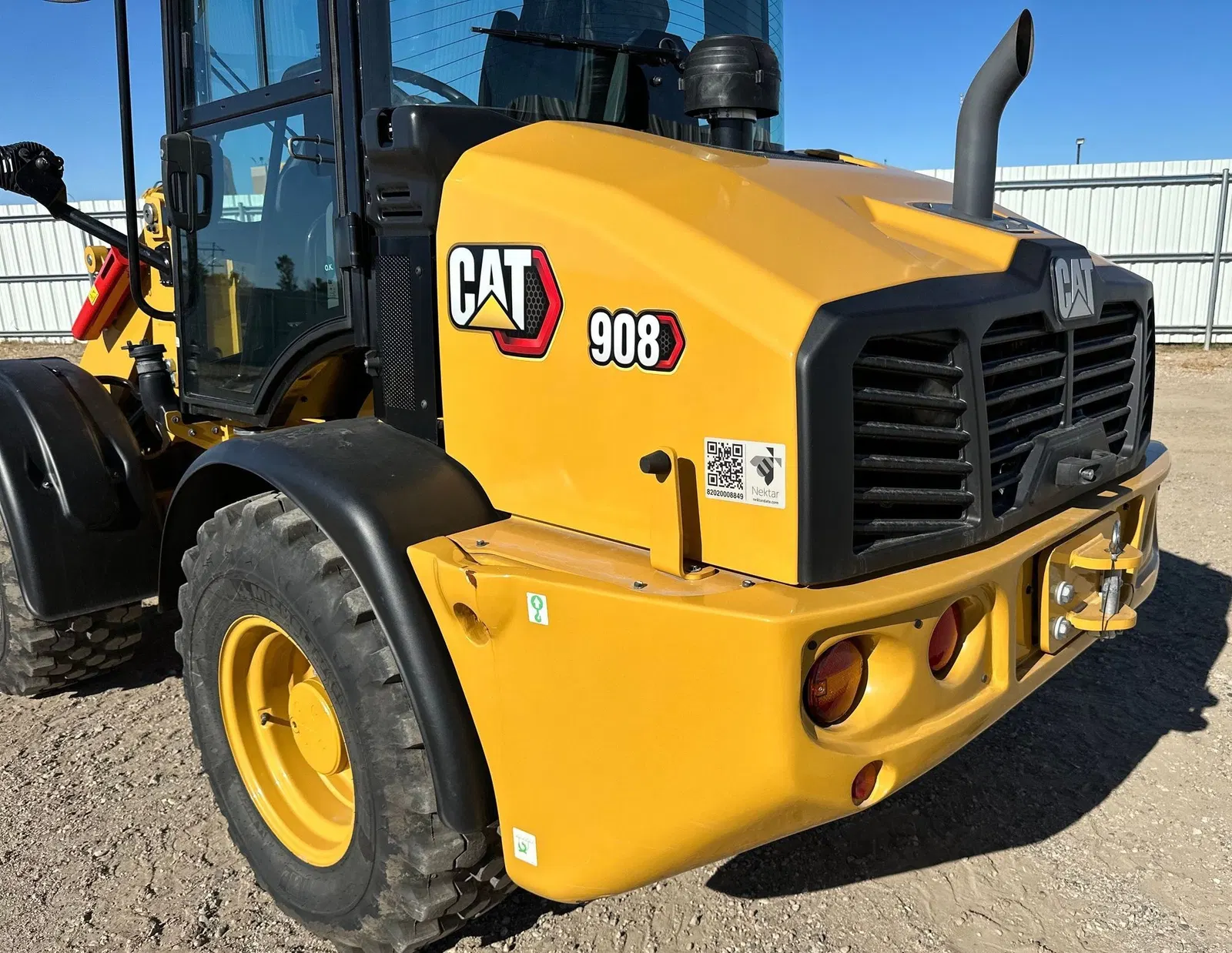2023 Caterpillar 908