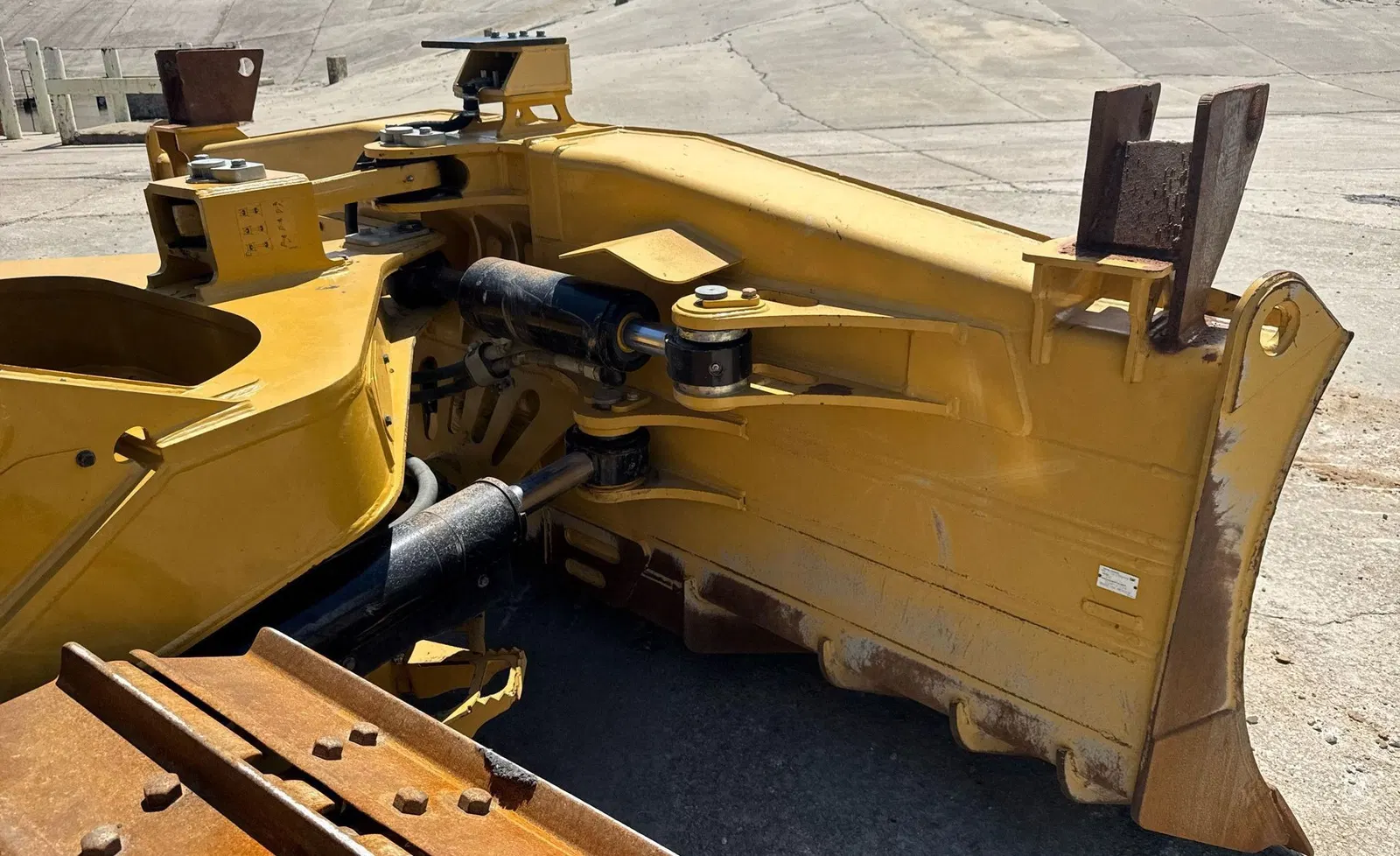 2023 Caterpillar D6