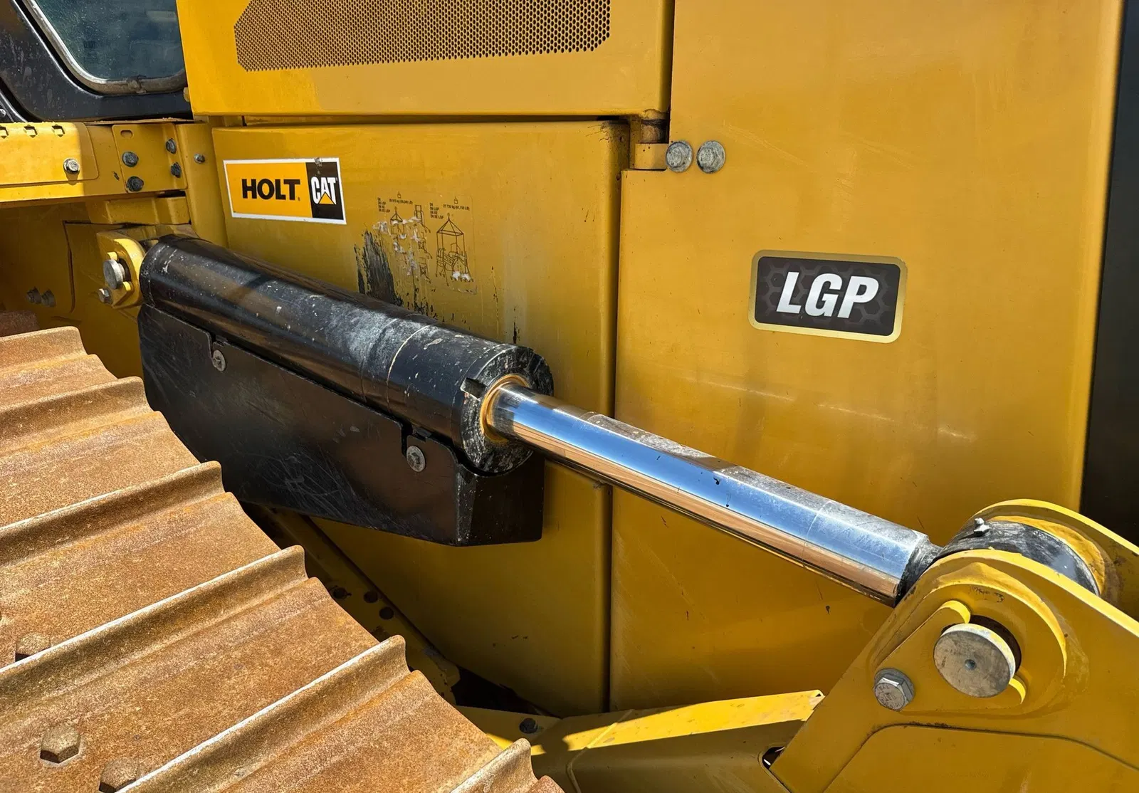 2023 Caterpillar D6