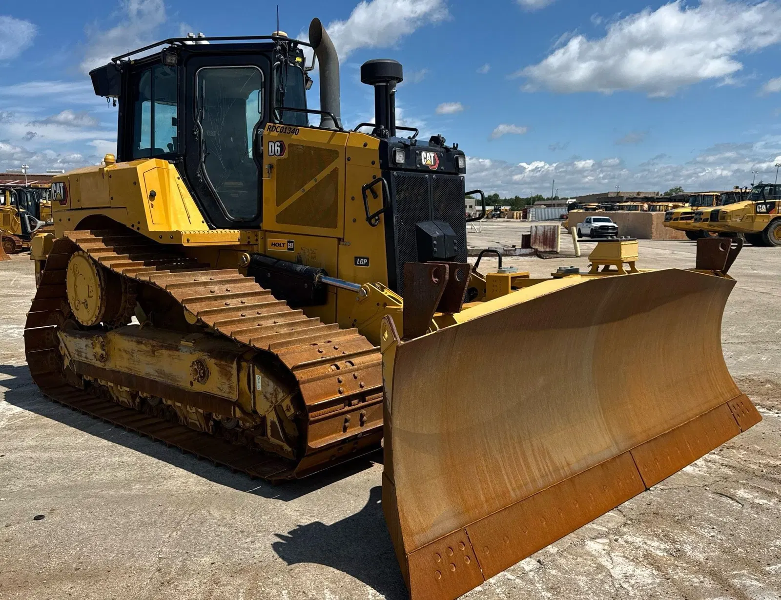 2023 Caterpillar D6
