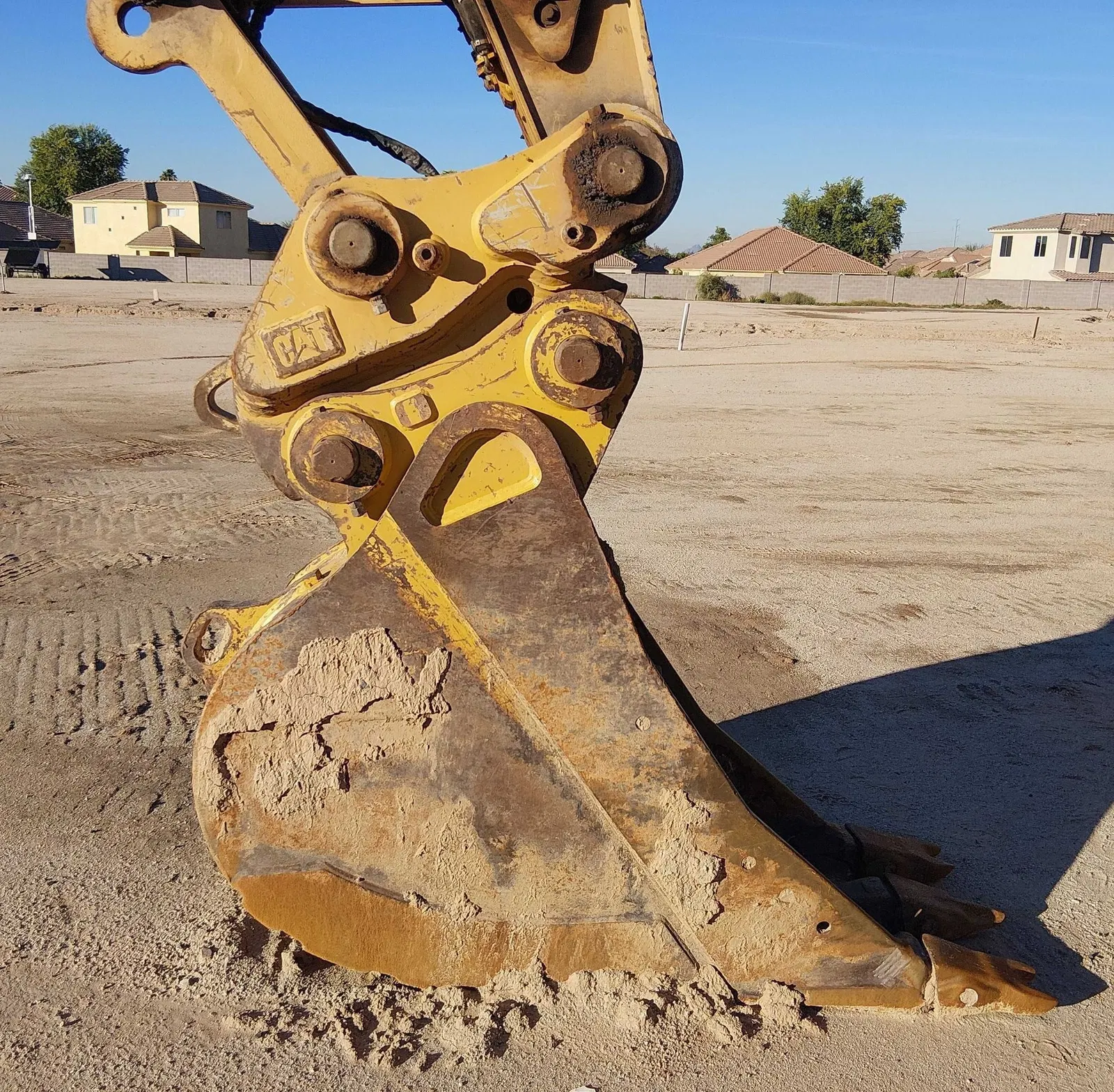 2022 Caterpillar 320