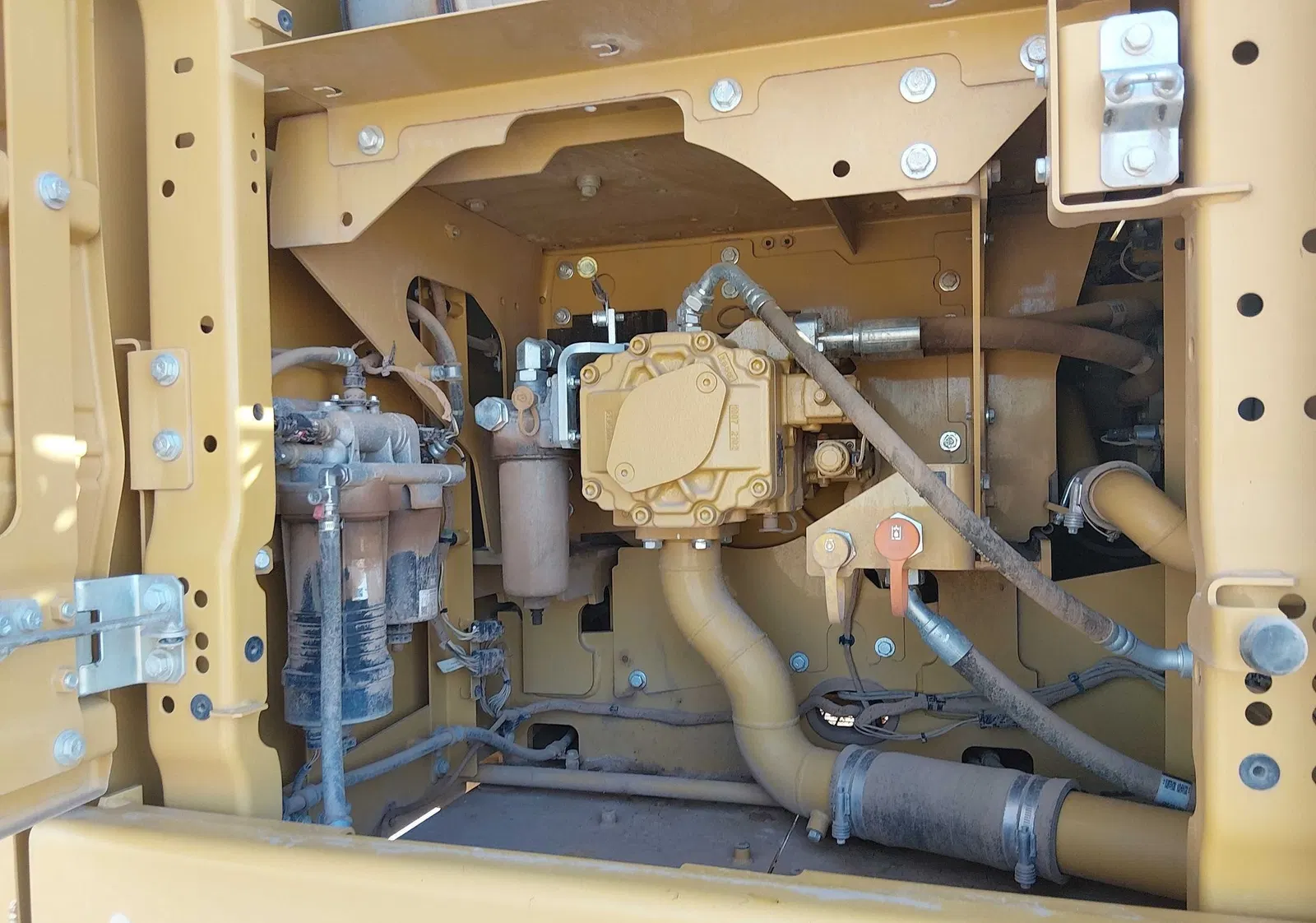 2022 Caterpillar 320