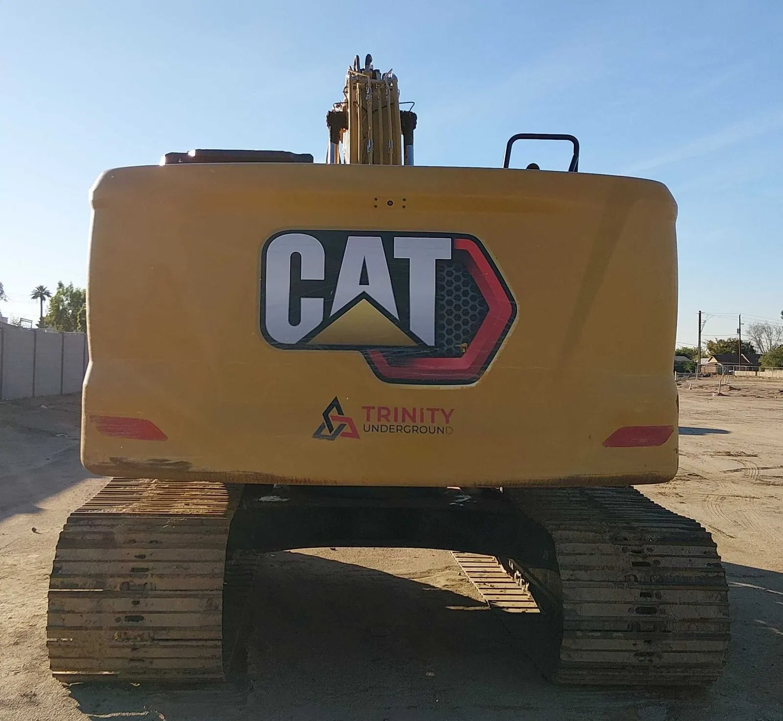 2022 Caterpillar 320