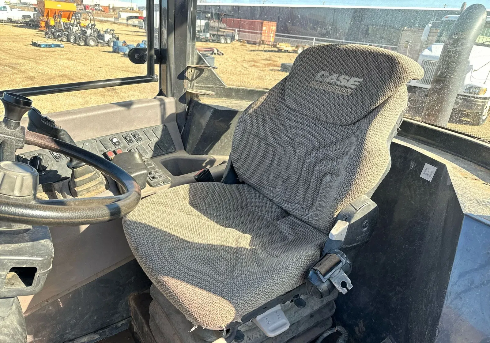 2016 Case 321F