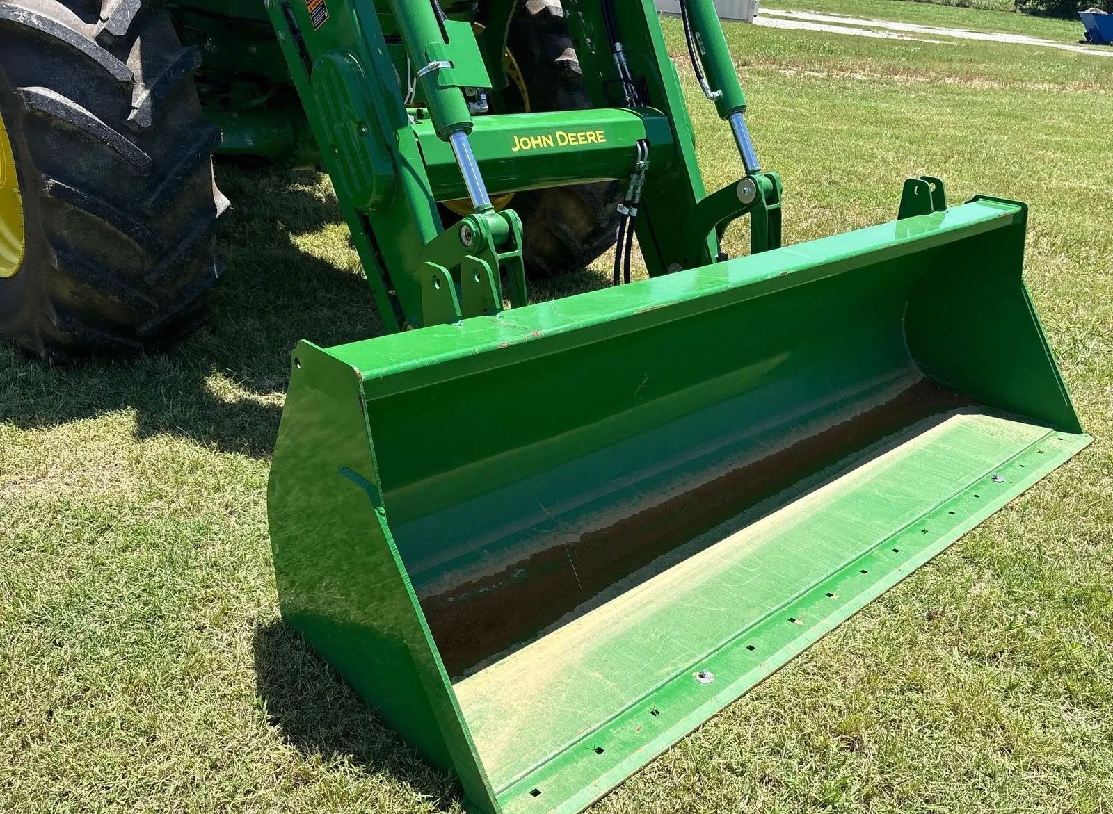 2024 John Deere 6R