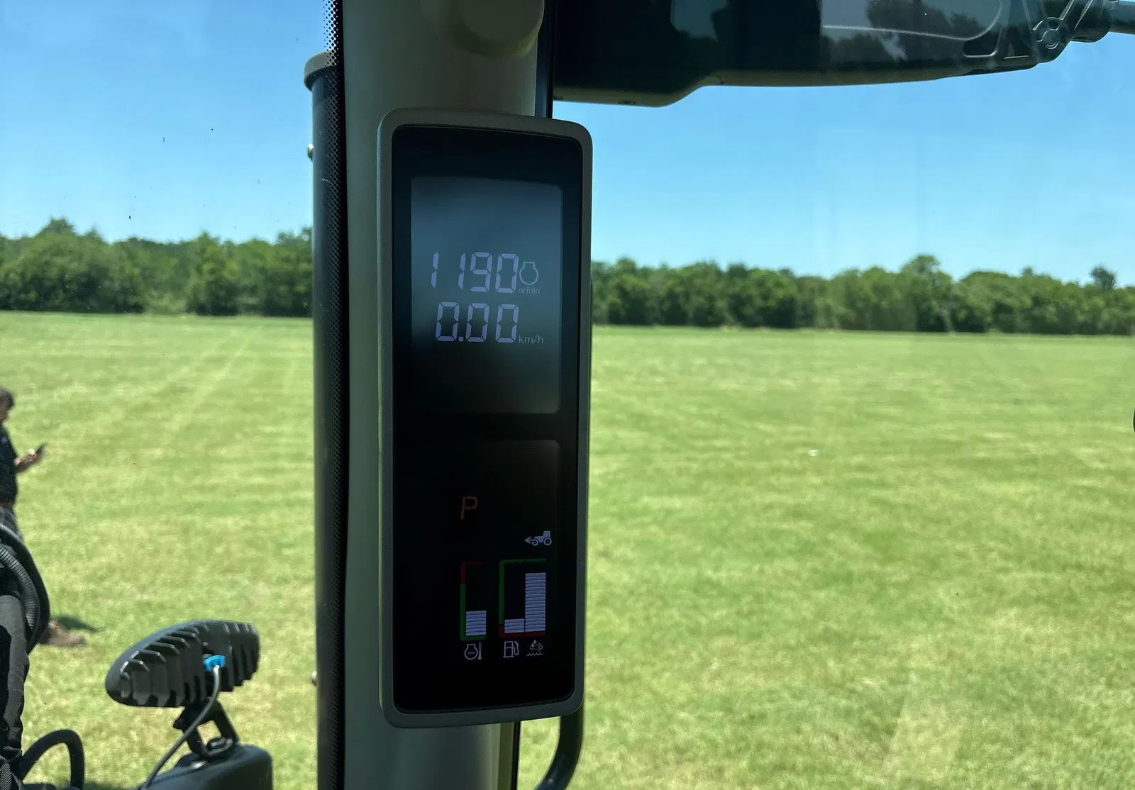 2024 John Deere 6R