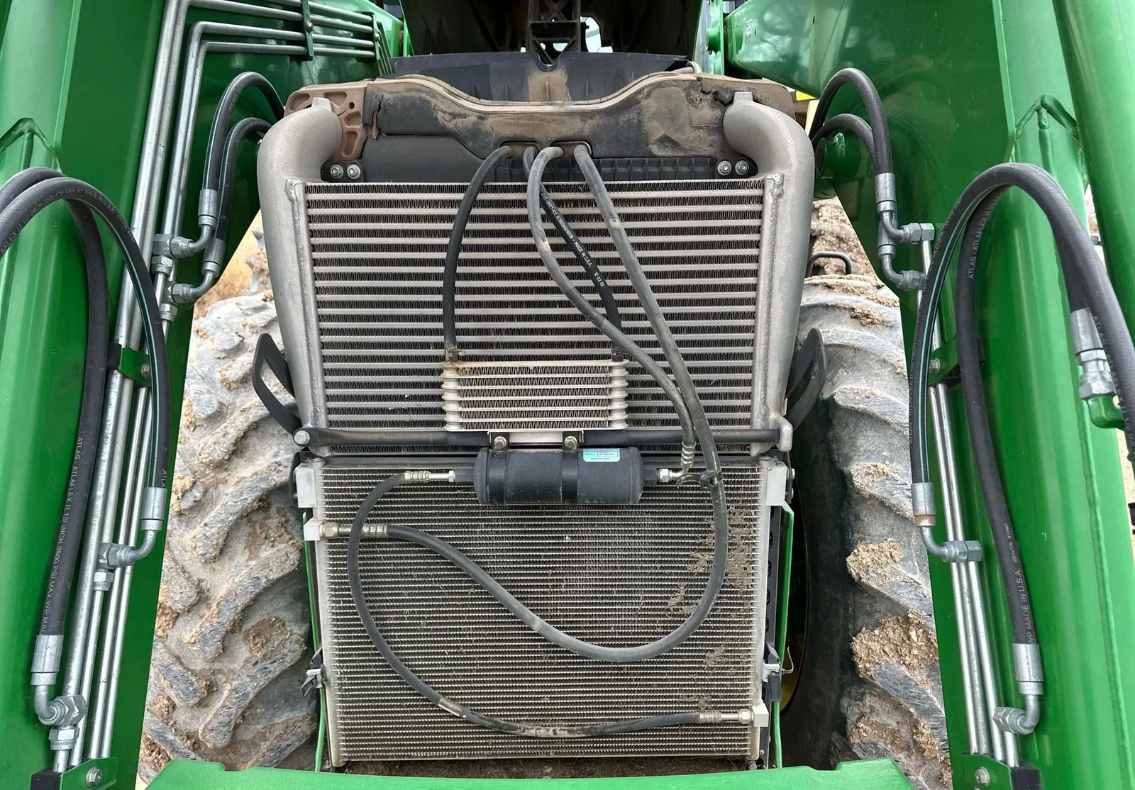 2010 John Deere 8320R
