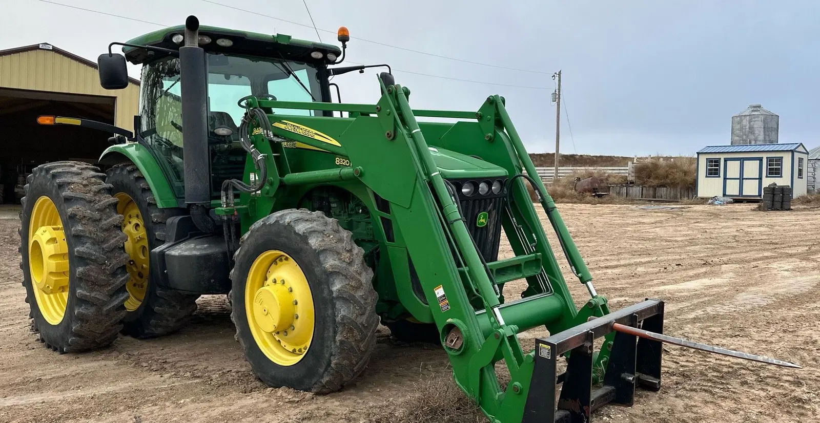 2010 John Deere 8320R