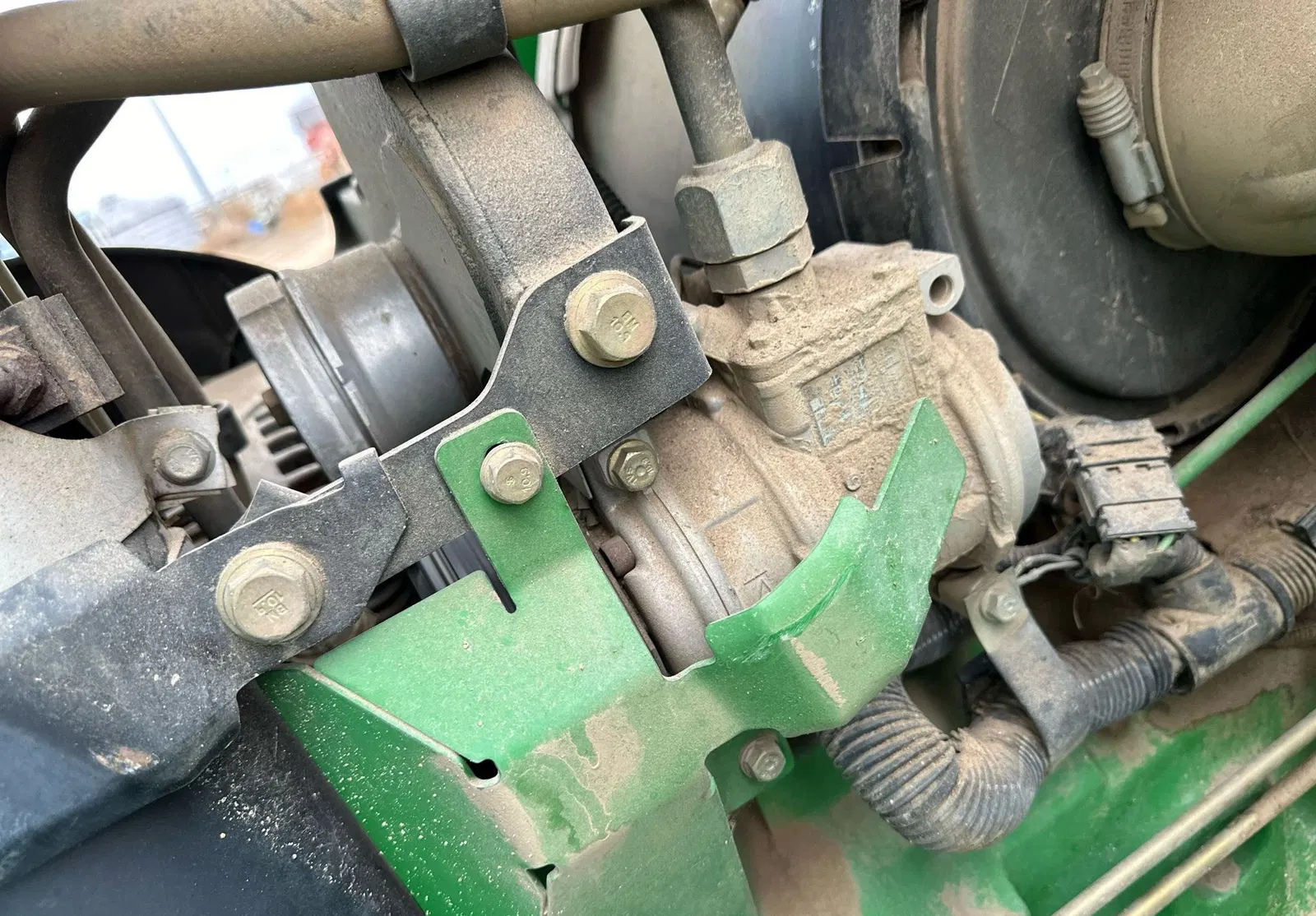 2010 John Deere 8320R