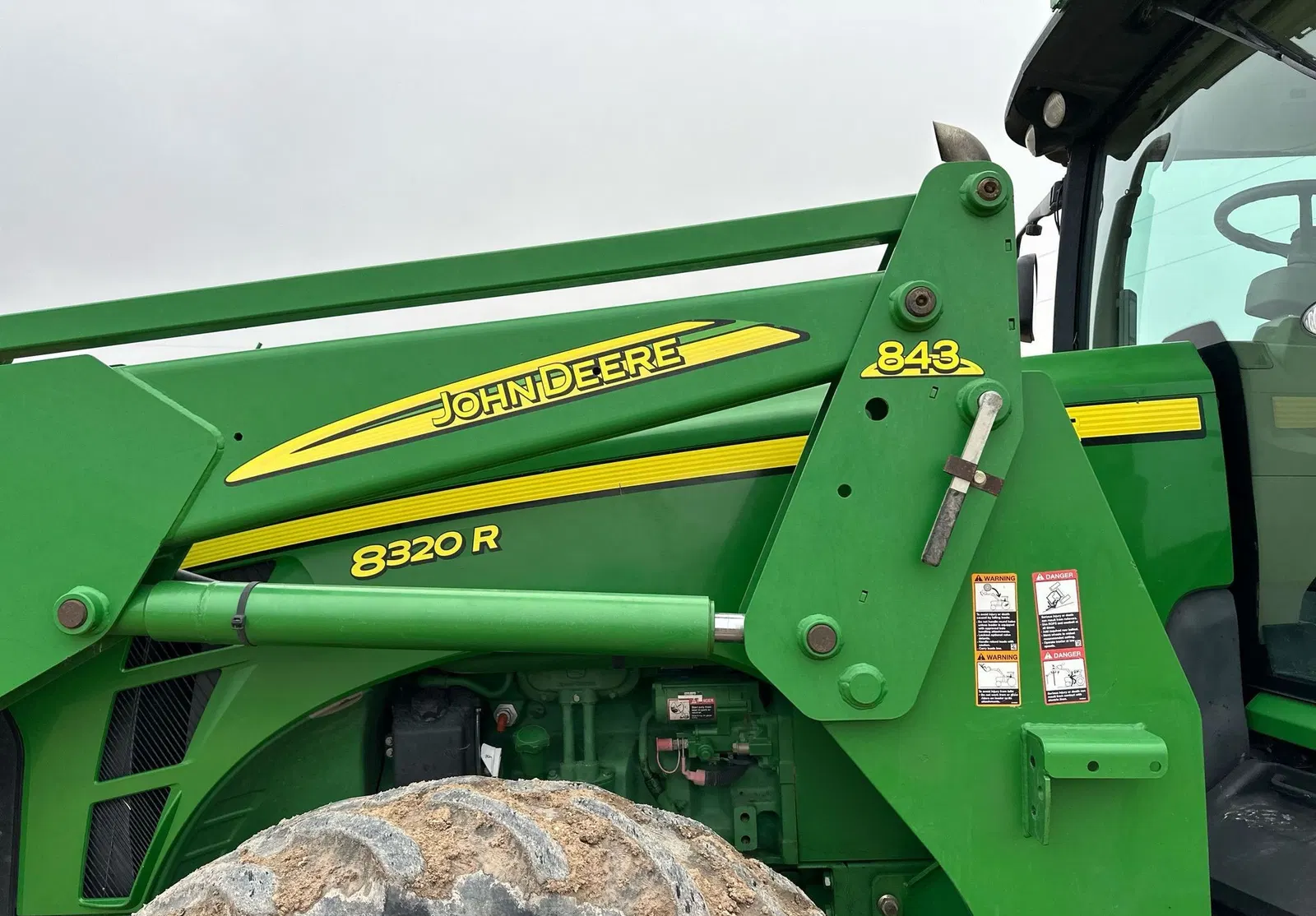 2010 John Deere 8320R