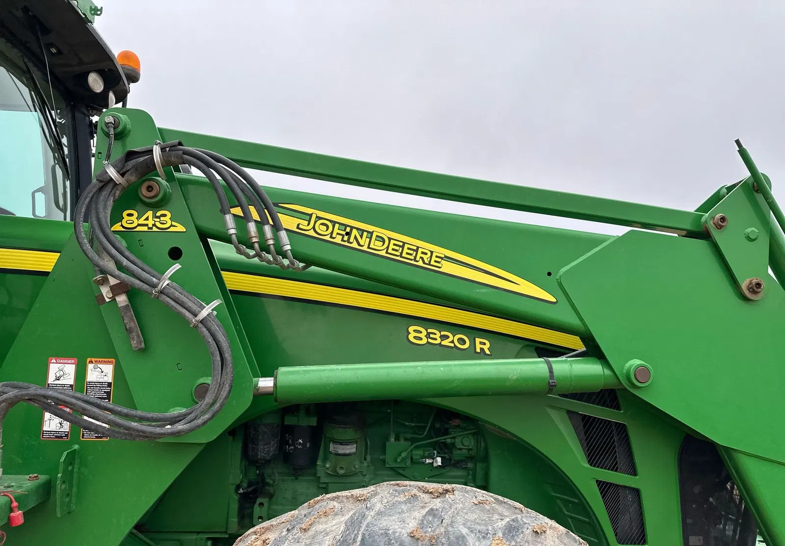 2010 John Deere 8320R