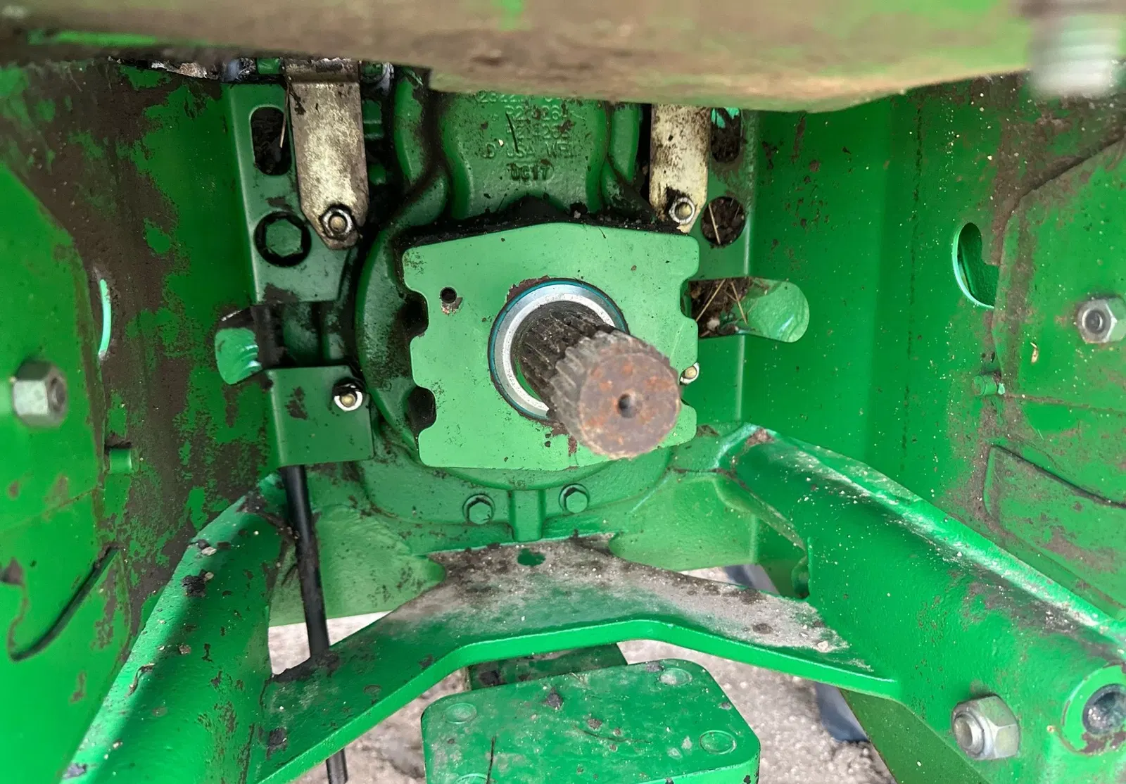 2010 John Deere 8320R