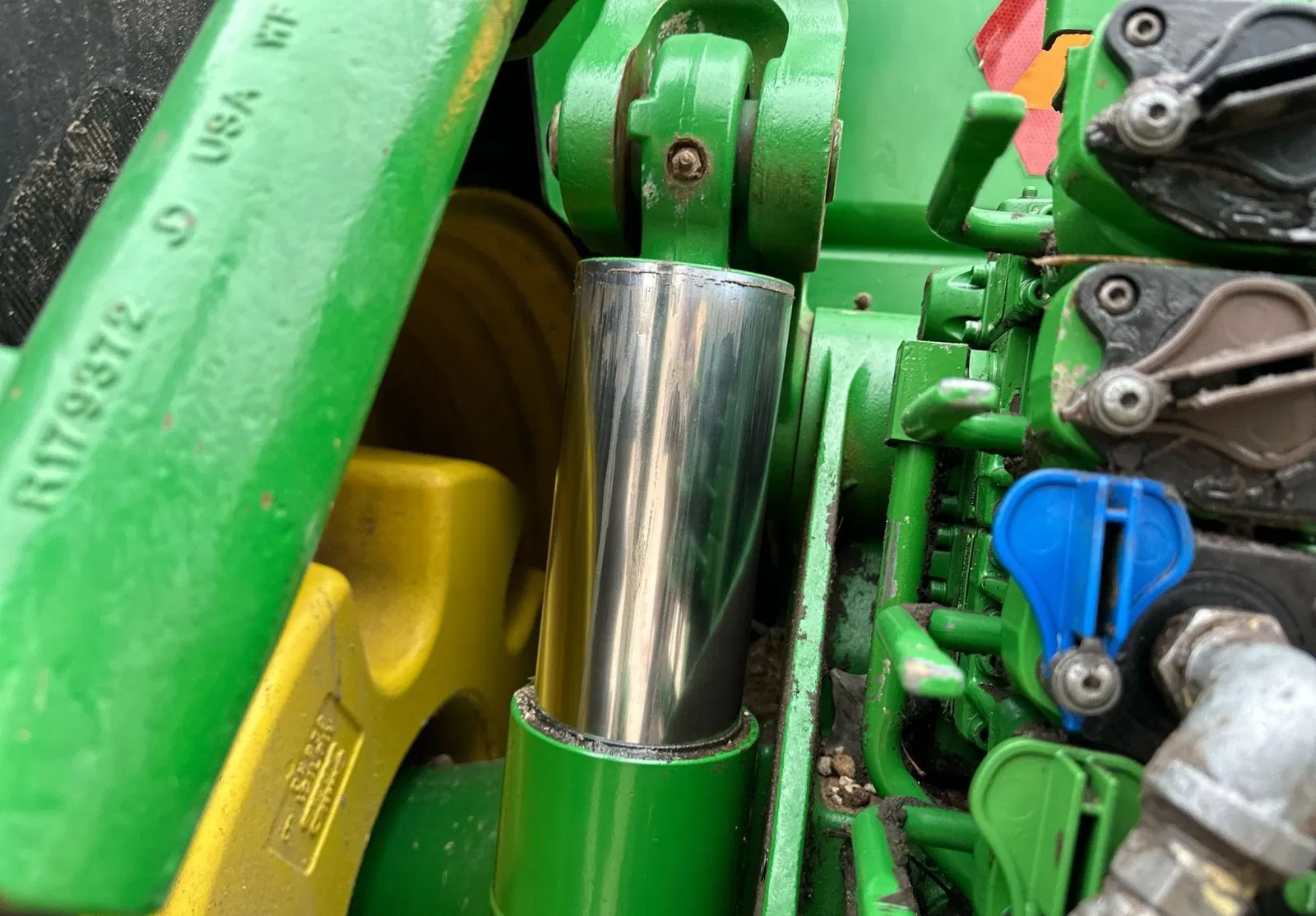 2010 John Deere 8320R