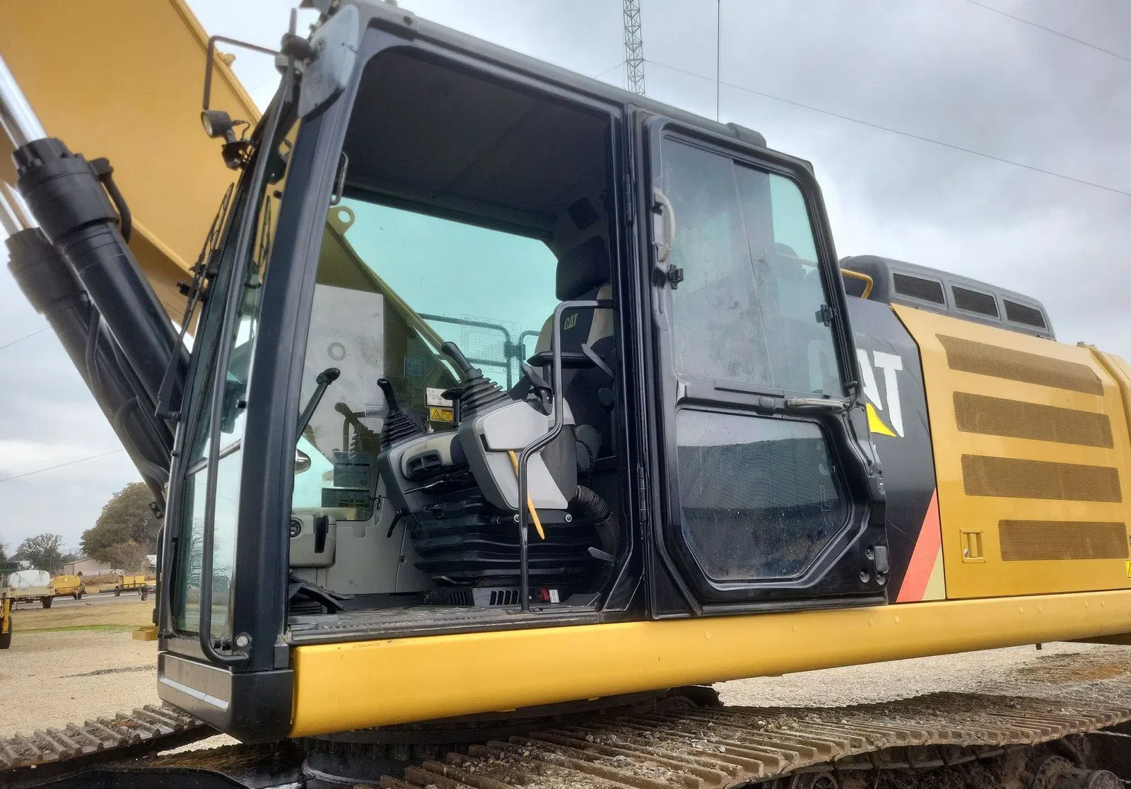 2016 Caterpillar 336FL