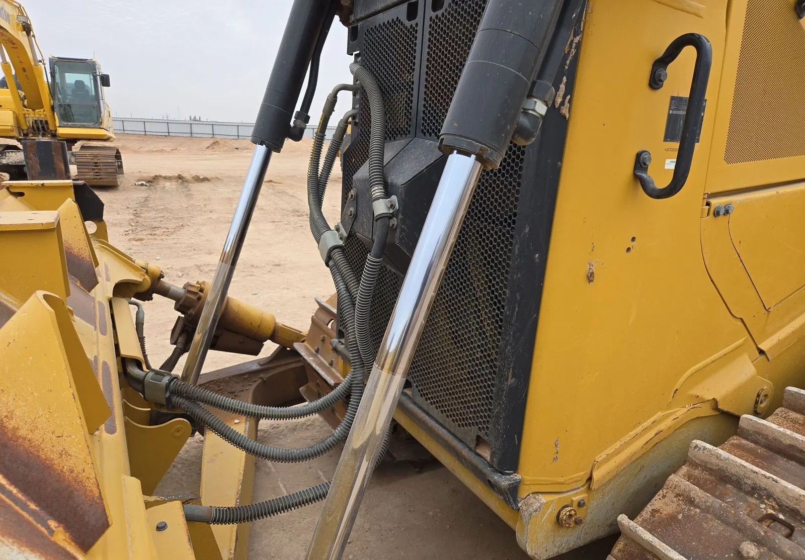 2020 Caterpillar D6