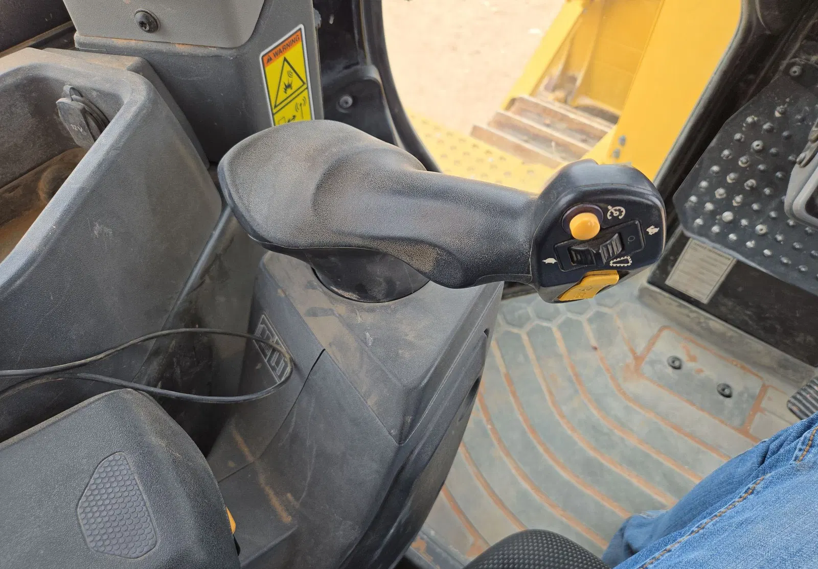 2020 Caterpillar D6