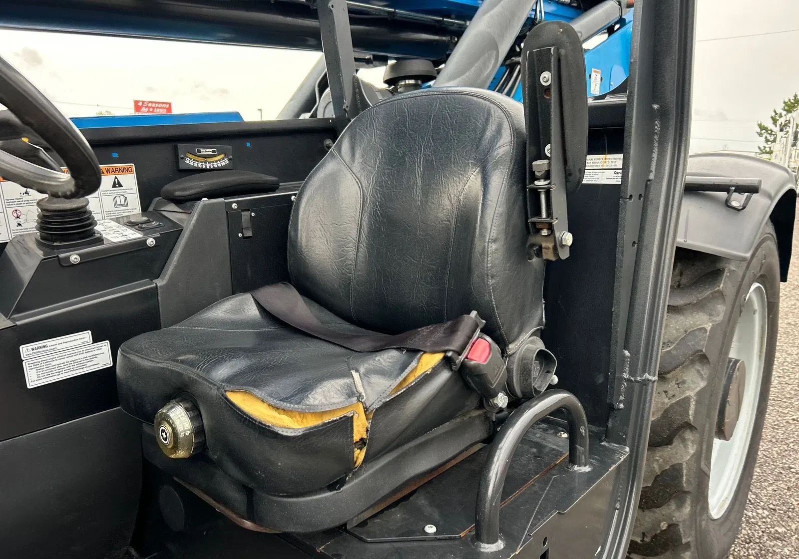 2018 Genie GTH-1056