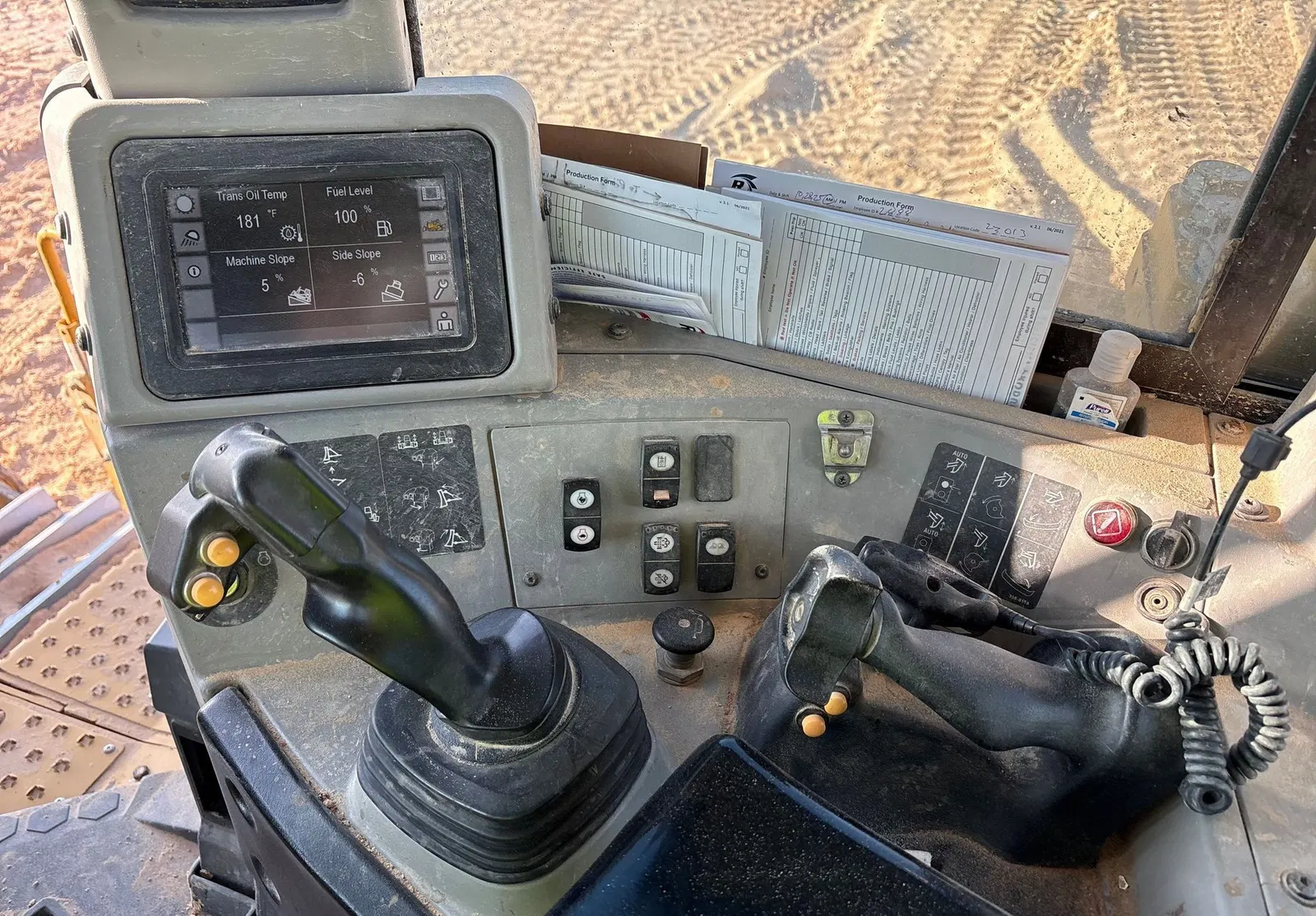 2017 Caterpillar D8T