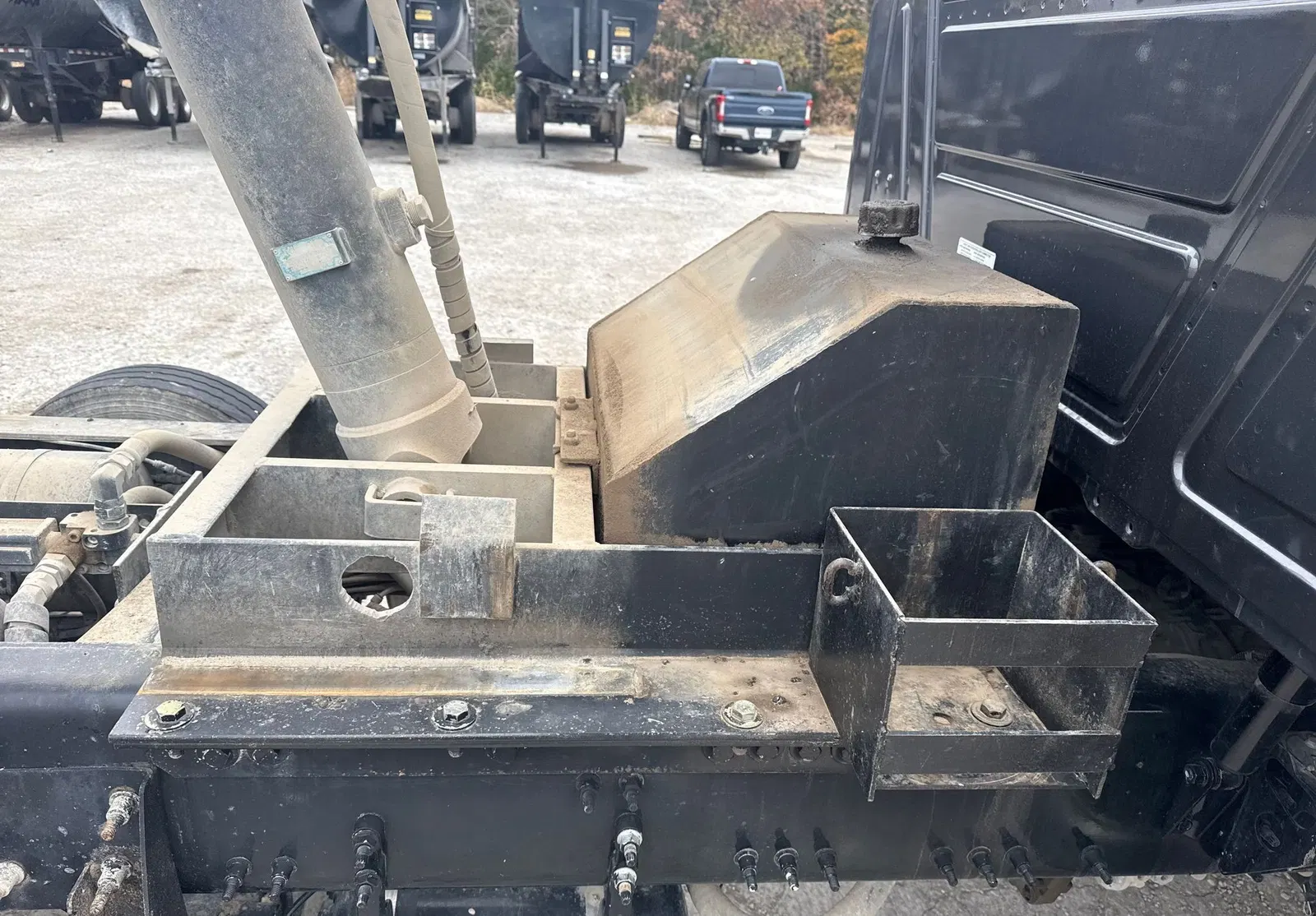 2023 Mack Granite