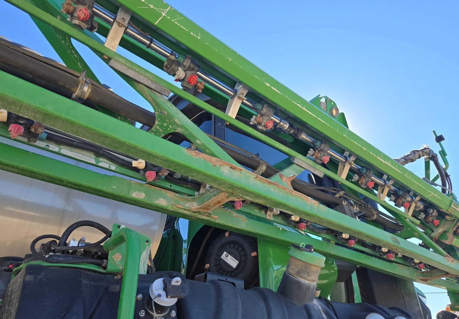 2016 John Deere R4045