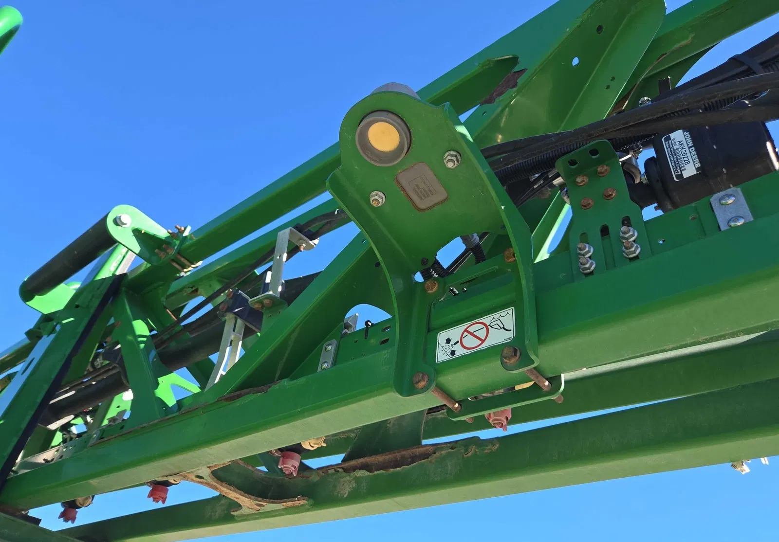 2016 John Deere R4045
