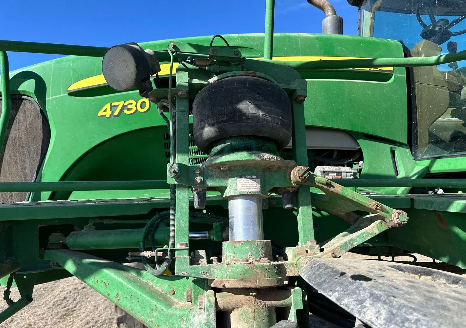 2009 John Deere 4730