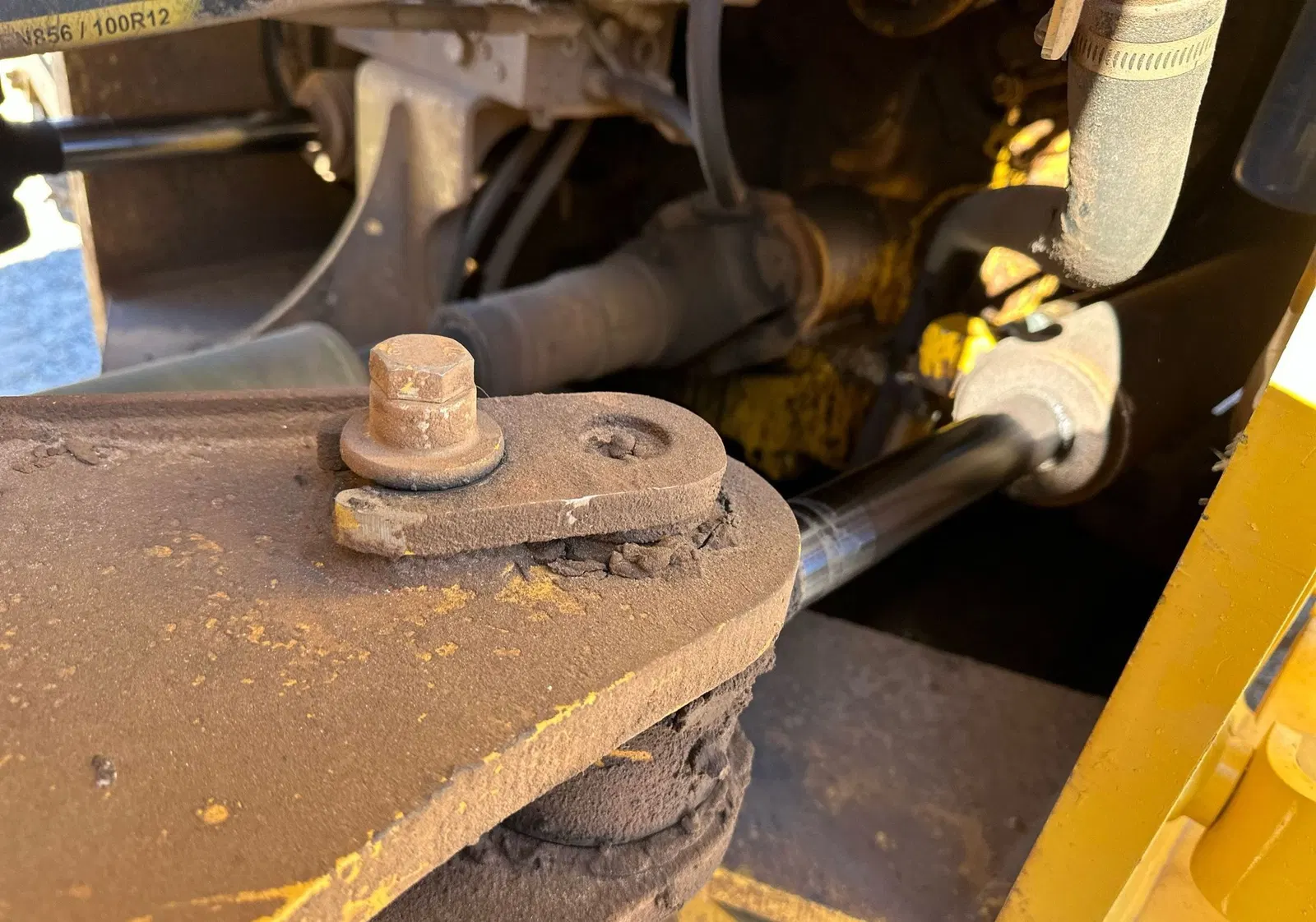 2012 John Deere 744K