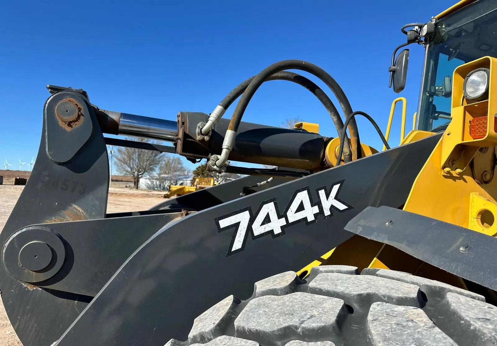 2012 John Deere 744K