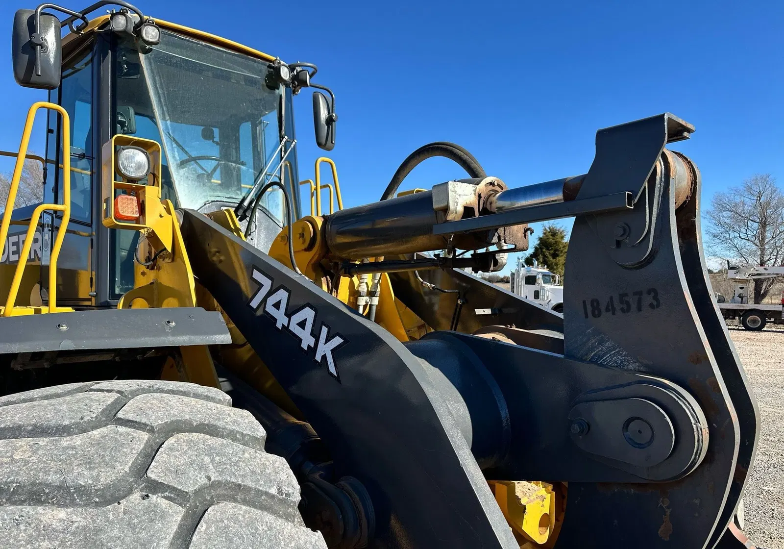 2012 John Deere 744K