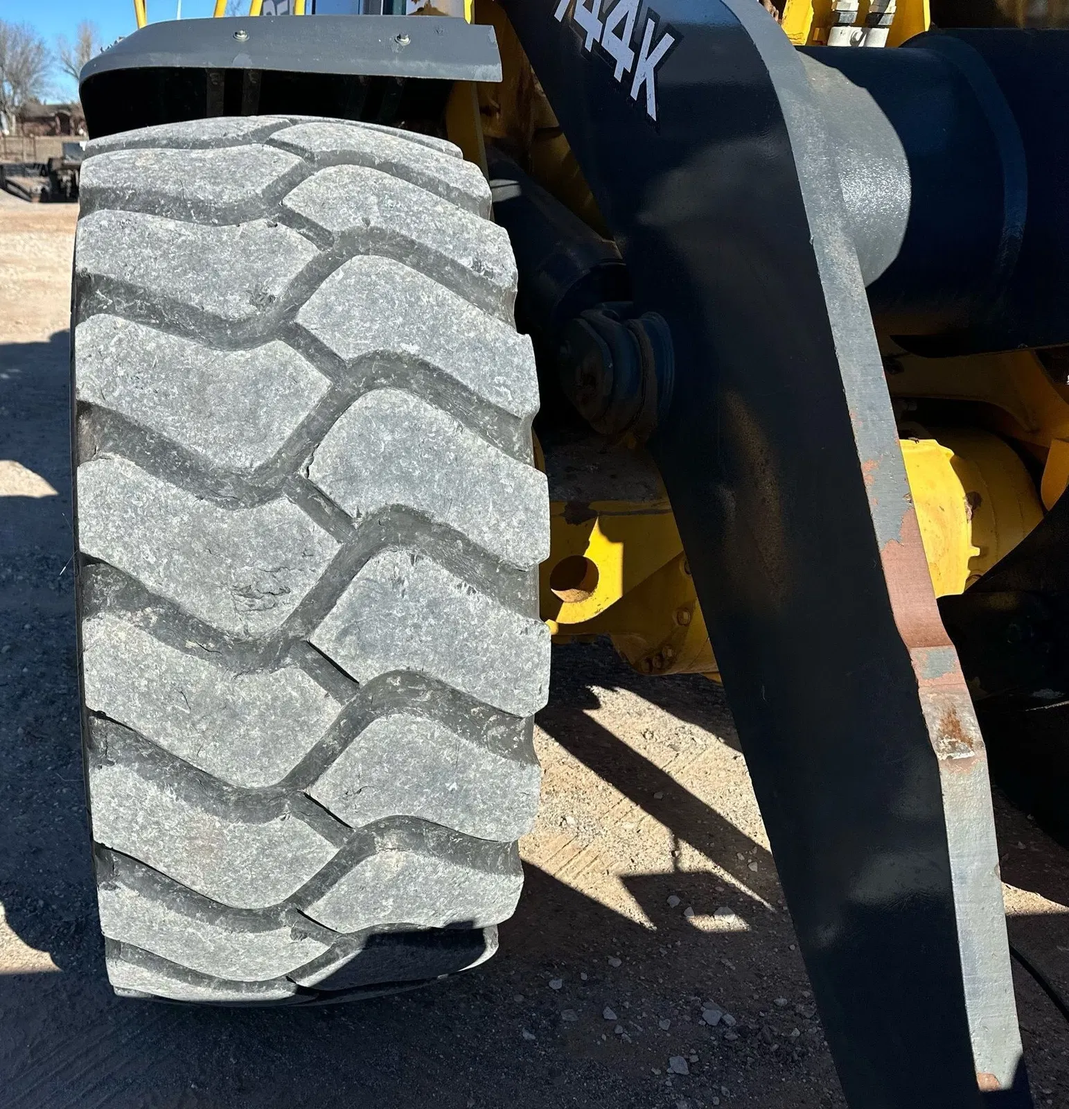 2012 John Deere 744K